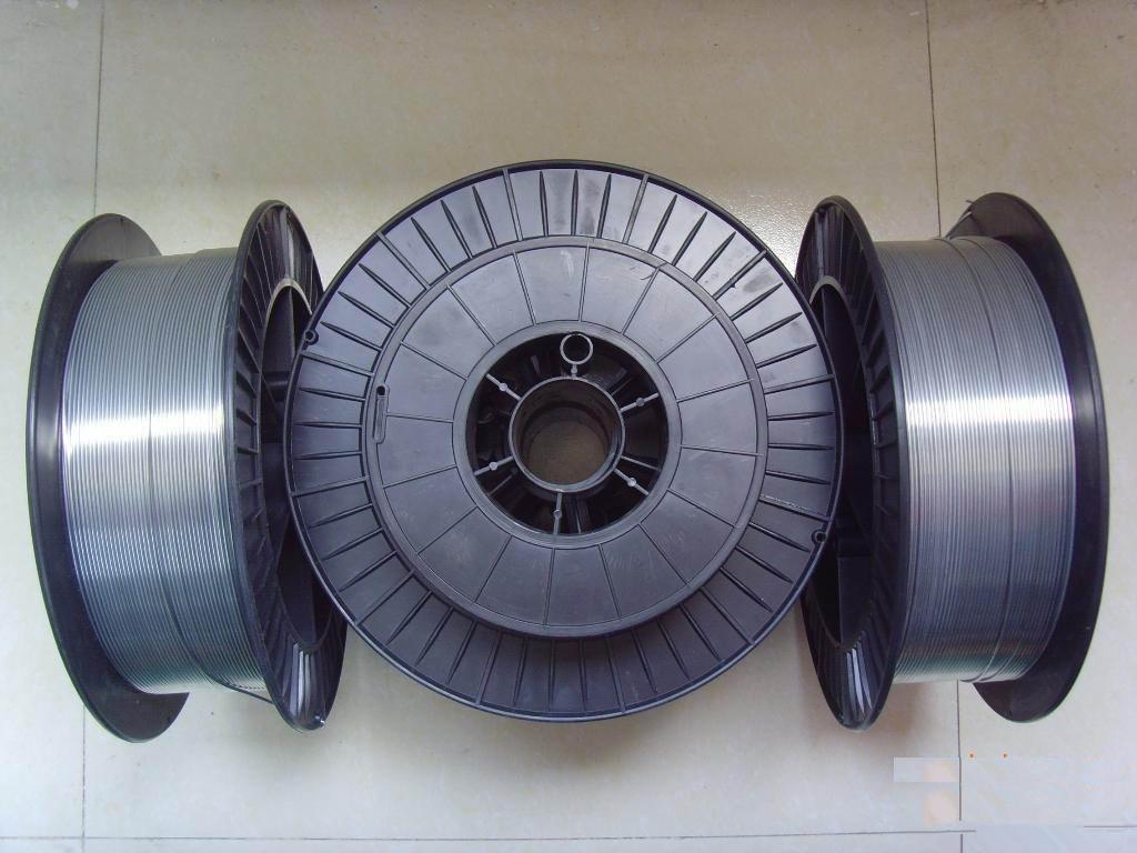 HRC65-70度耐磨堆焊药芯焊丝